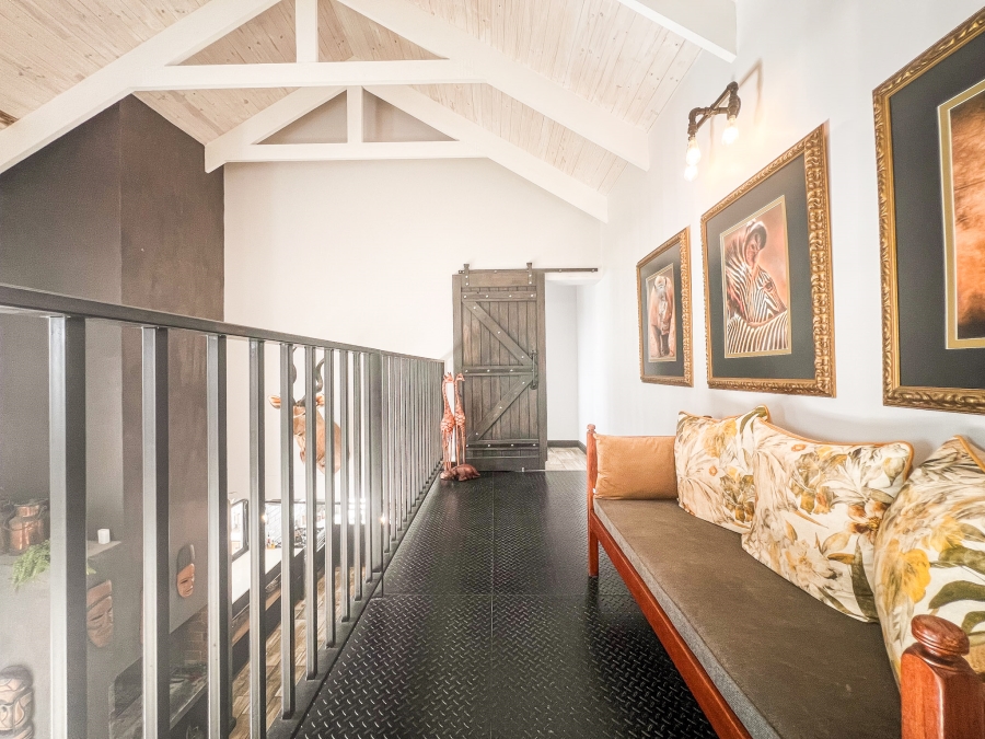 5 Bedroom Property for Sale in Myburgh Park Western Cape